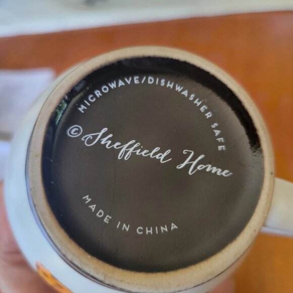 Cat "Check Meowt!" Mug 4" 12oz - Picture 5 of 5